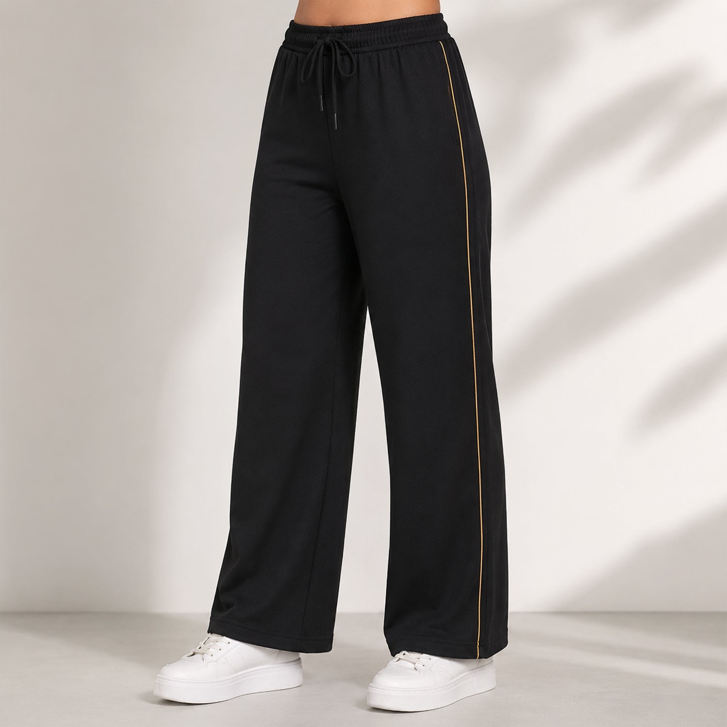 Piping Edge Trousers